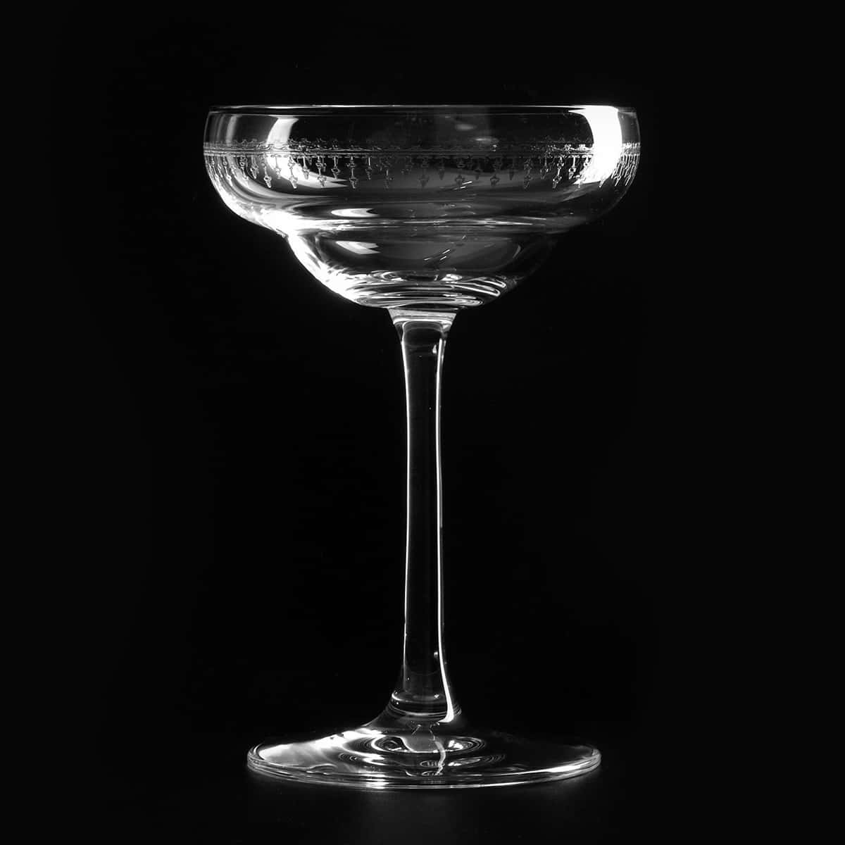 Cocktailschale Coley Coupe mit Verzierung